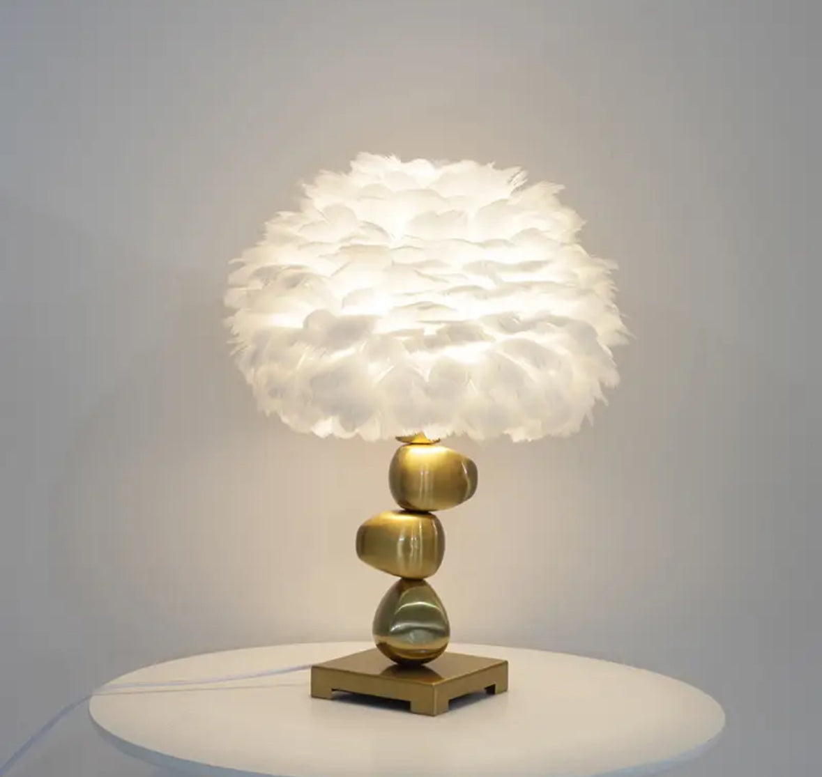 Feathers Table Lamp