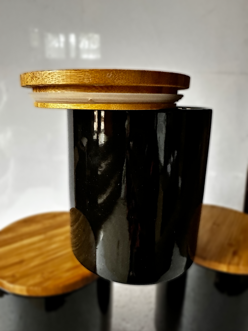 Gilded ceramic jar with Wood Lid